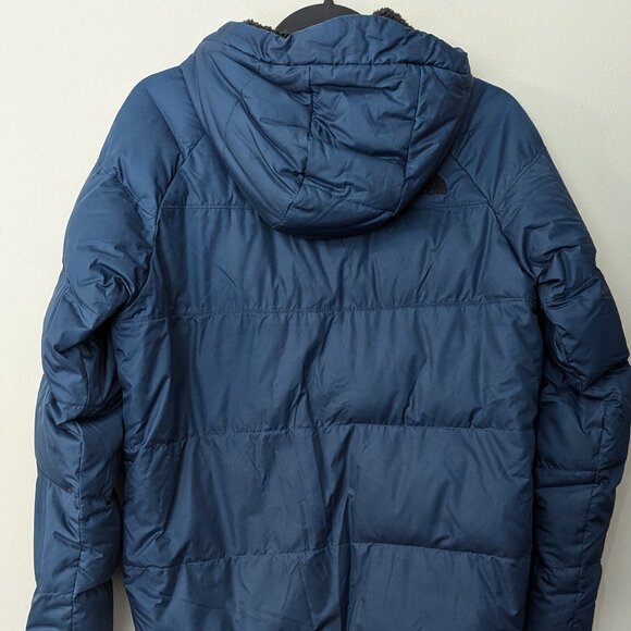 The North Face Boys' Navy Blue Insulated Jacket. Size XL - Picture 4 of 4